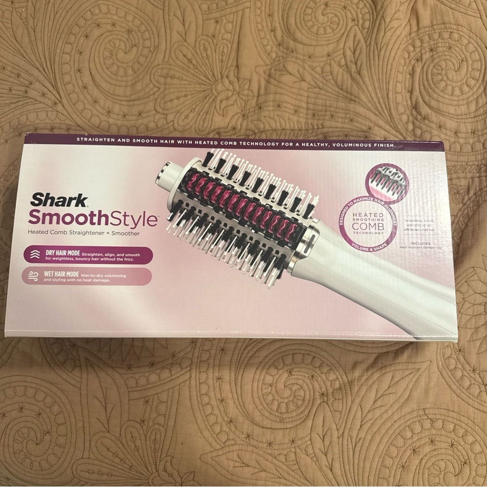 Shark SmoothStyle Heated Hair Comb - White and Pink